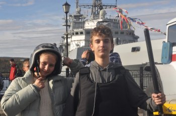 Наши на борту большого десантного корабля «Иван Грен»